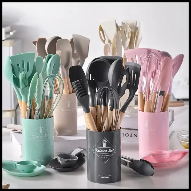 Kit 12 Peças Utensílios Cozinha Silicone Cabo Madeira decoração elegante livre BPA premium chef