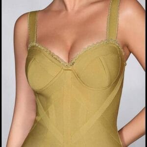 Novo Vestido Longo Feminino Sexy com Decoração de Renda na Canela