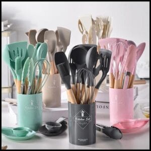 Jogo de Cozinha Kit C/12 Peças de Silicone, Utensílios e Copo Suporte para Cozinha Cabo de Madeira