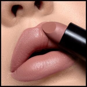 Batom Cremoso Vegano Dailus 11 Distraída | Nude Clássico, Efeito Brilhante e Manteiga de Karité.