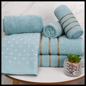 Jogo de Toalhas 5 Peças - 2 Banho + 2 Rosto Dubai + 1 Tapete c/ Antiderrapante 100% Algodão