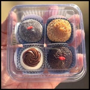 300 Unidades Embalagem Mini Doce Quadrada 650 200ml – Pet Cristal Transparente Atacado Confeitaria