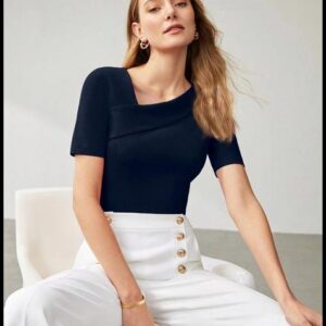 MOTF PREMIUM CAMISETA SLIM FIT COM GOLA ASSIMÉTRICA