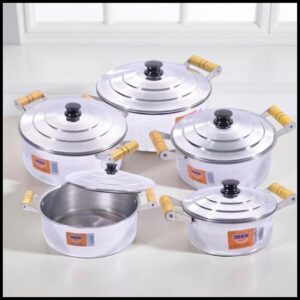 Jogo de Panelas 5 peças e kit utensilios de cozinha em Alumínio polido com Cabo de Madeira Cozinha