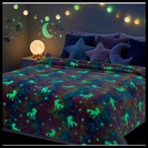 Cobertor Manta Infantil 2.00x1.80Mts Brilha No Escuro Casal Varias Estampas