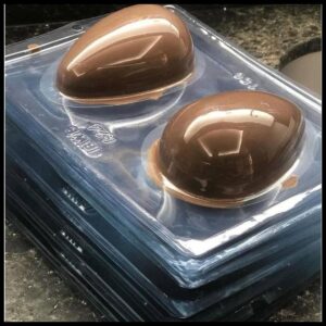 Forma p/ Ovo de Páscoa 20g 30g 50g 100g 150g 250g 350g 500g Casca Lisa | Grossa | Fina 3 partes c/ Silicone Bwb