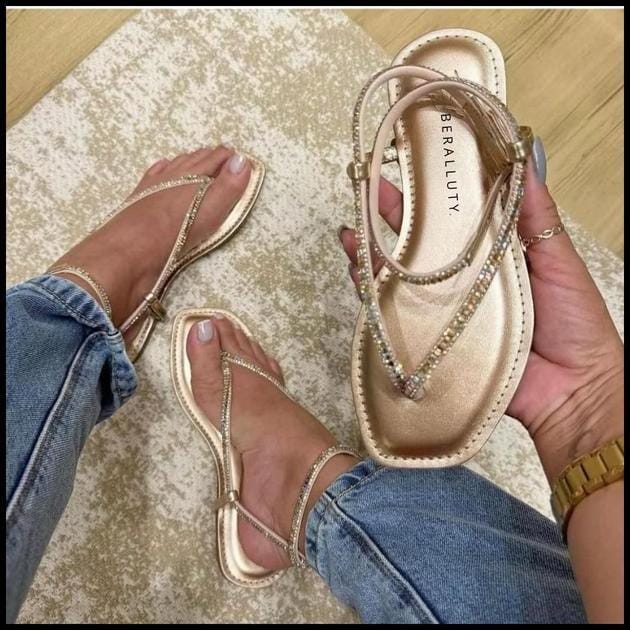 Sandália Feminina Rasteira Confortável Com Brilho De Strass - 34 ao 39