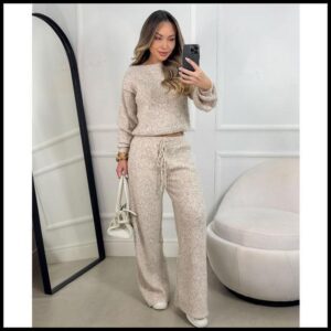 Conjunto Canelado de Tricot Mousse Calça Pantalona Cordão Ajustável+Blusa Manga Bufante Inverno