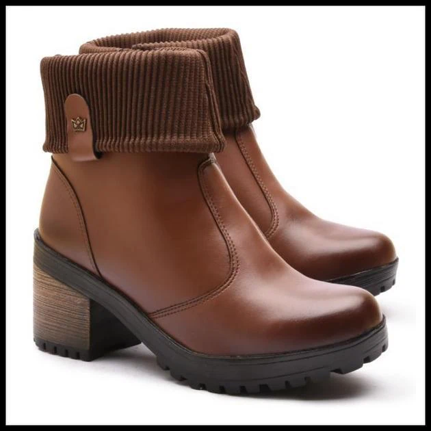 Bota Coturno Feminina Canelada Com Meia Estilosa e Confortável