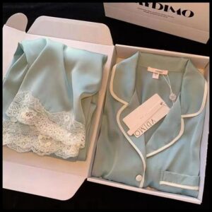 Pijamas de Seda Gelada para Mulheres com Mangas de Compressão Conjunto de Seda Fino e Confortável para Uso Diurno