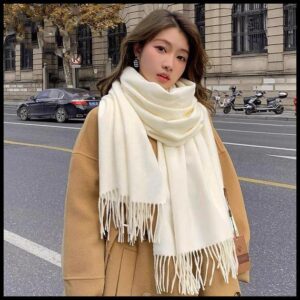 Cachecol Pashmina Lisa de poliester de 230g com franjas Presentes