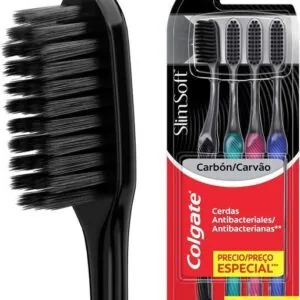 Colgate Slim Soft Black Escova de Dente Macia, 4 Unidades